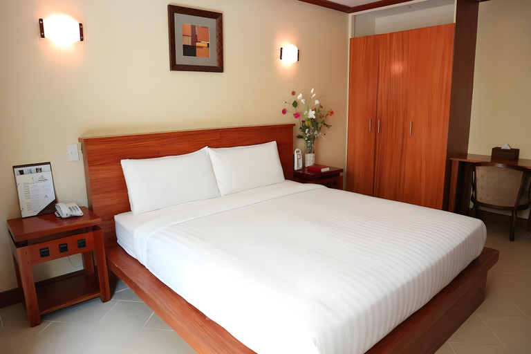 Bedroom 3, Boracay Beach Club, Malay