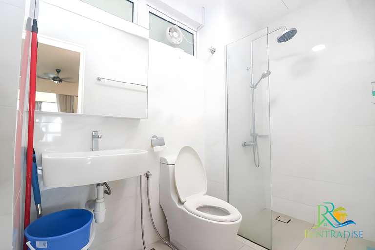 Bathroom 3, Twin Galaxy🍝🍟Orianna Suite🎱 by RR JBcity, Johor Bahru