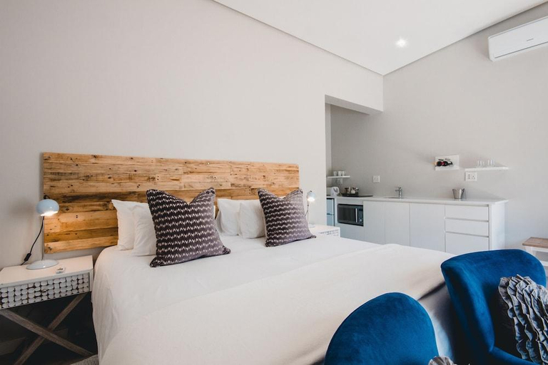 Bedroom 3, A Riverbed Guesthouse, Overberg