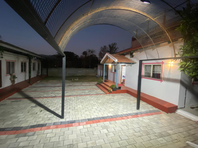 Others 4, RASHI Homestay & Service apartment, Chikmagalur