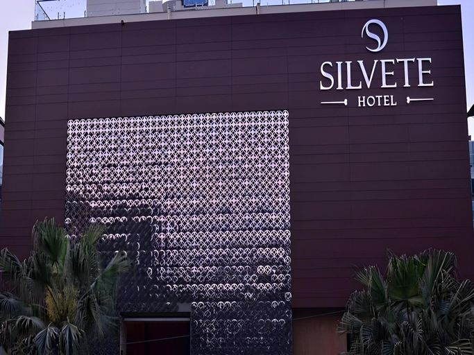 Others 2, Silvete Hotel, Lucknow