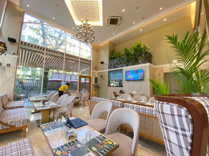Food & Drinks 5, HOTEL MUMBAI HOUSE MINDSPACE MALAD, Mumbai Suburban