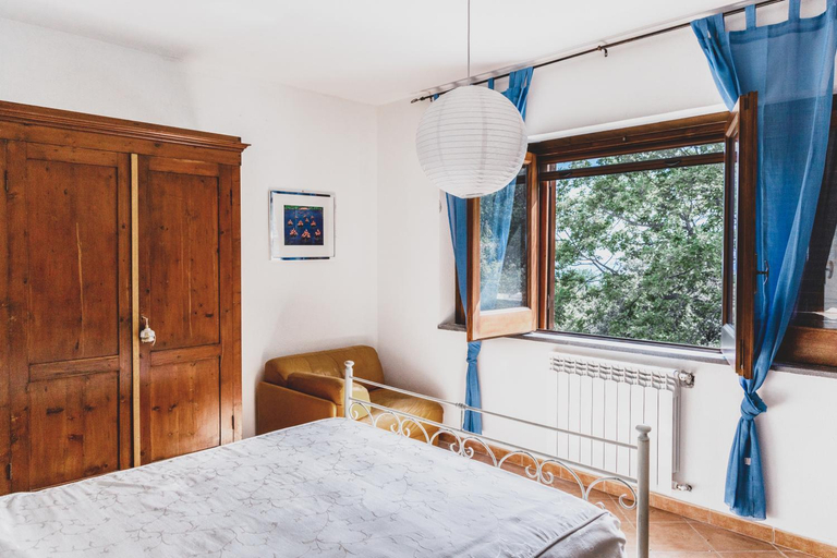 Bedroom 2, Il carrubo B&b, Potenza
