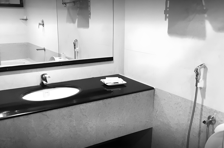 Bathroom 3, HOTEL SAHANA CASTLE - NAGERCOIL, Kanniyakumari