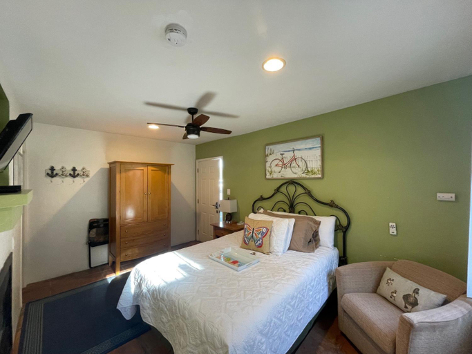 Bedroom, Beso Del Sol, Orange