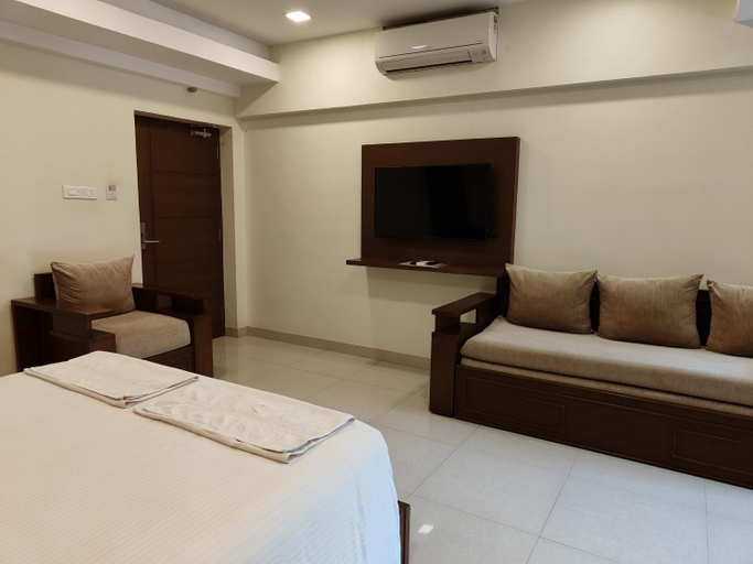 Bedroom 2, A & M Rooms and Residences, Thiruvallur