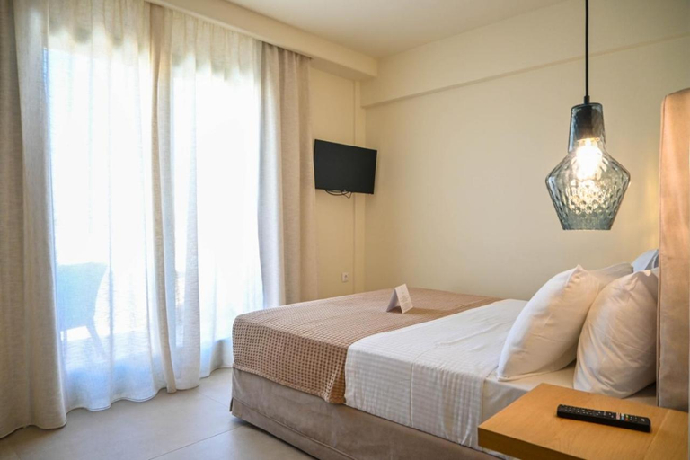 Bedroom 3, Schinoza luxury suites, South Aegean