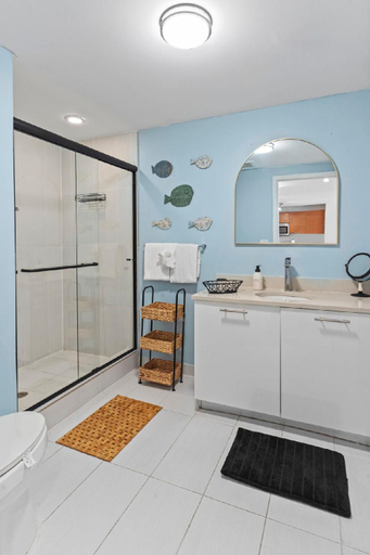 Bathroom, Urban Retreat, Pool and steps to Midtown Shops, Miami-Dade