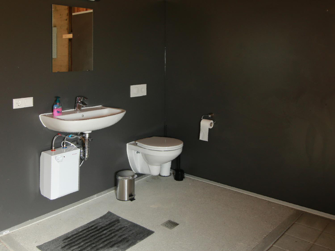 Bathroom 2, Sonnencamping Albstadt, Zollernalbkreis
