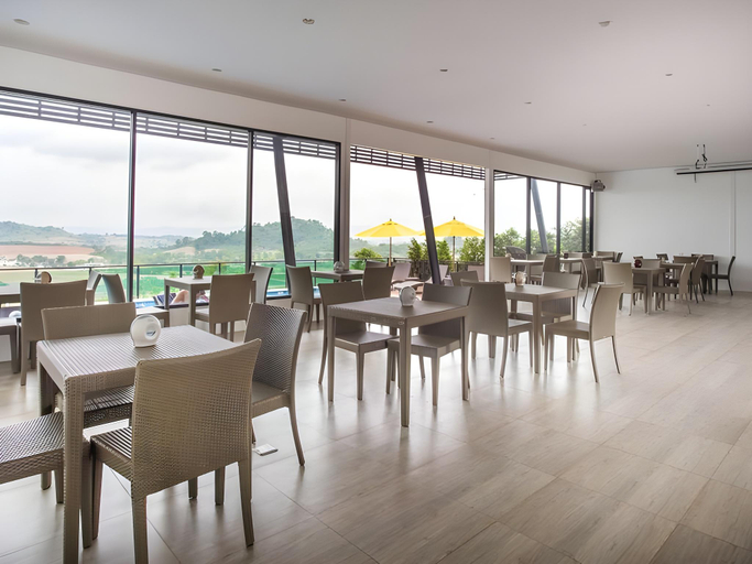 Food & Drinks, Chantara Valley Resort, Wang Num Khiaw