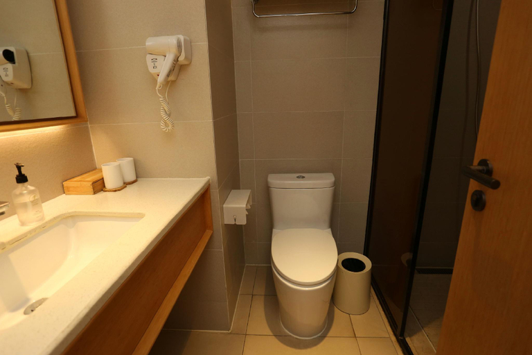 Bathroom 4, Ji Hotel (Yangzhou Wangyue Road), Yangzhou