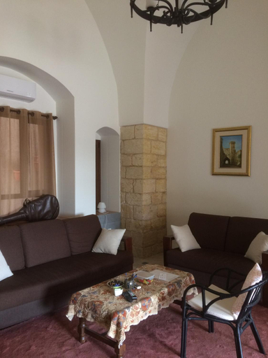 Others 2, Miriam Short Term Rental