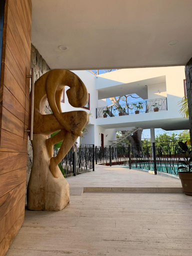 Others 2, Luana Suites- Suite Xaly, José Azueta