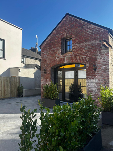 Exterior & Views, The Glen Quarter