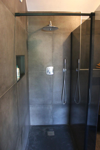 Bathroom 4, B&B Basseterre, Steenwijkerland