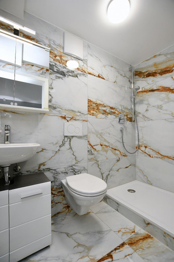 Bathroom, City-Hotel Zuffenhausen - Apartments, Stuttgart