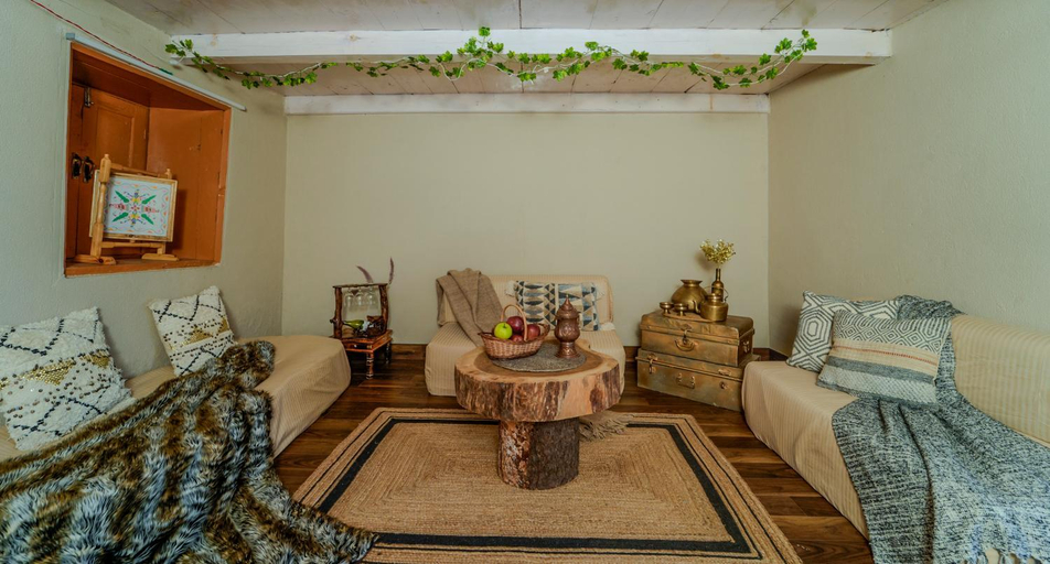 Food & Drinks 3, Nirvana Homes, 19th Century Wooden House, Shimla