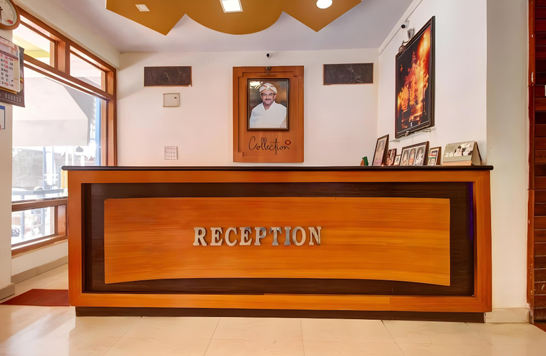 Public Area 3, Hotel Partha International, Koppal