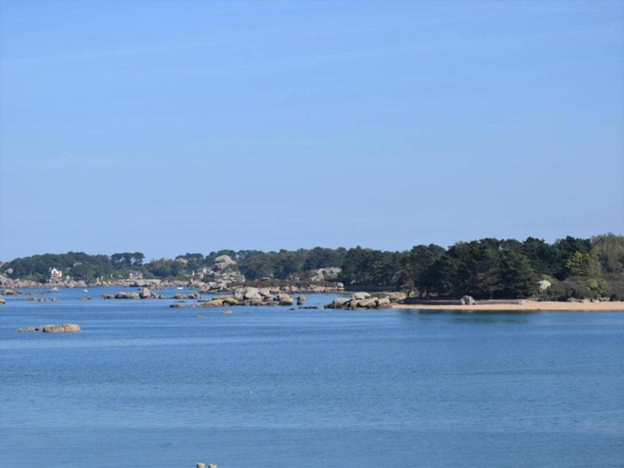 Others 4, Apartment in Tregastel near the Beach, Côtes-d'Armor