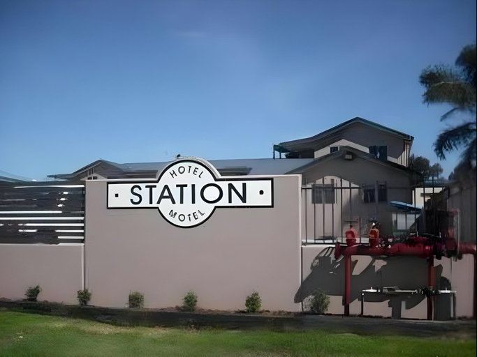 Exterior & Views 1, Station Hotel Motel, Cessnock