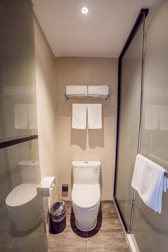Bathroom 3, Hanting Premium Hotel Nanchang Xi Station, Nanchang