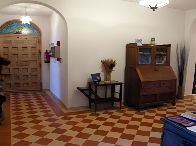 Others 5, Hostal Puerta Medina, Guadalajara