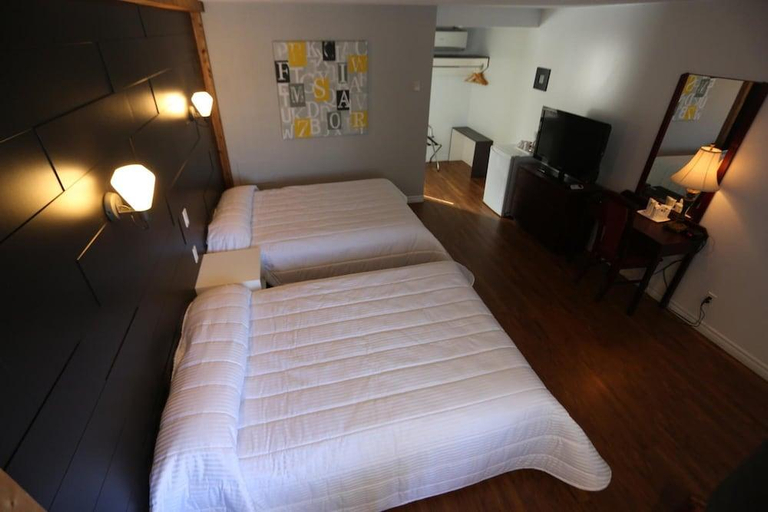 Bedroom 2, Motel Le Riviera, Charlevoix-Est