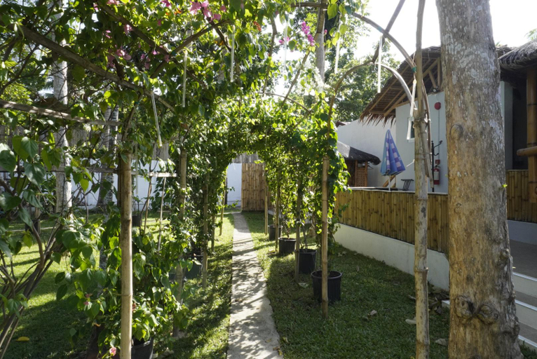 Garden 4, M&K's Guesthouse, Studio B , Dauis