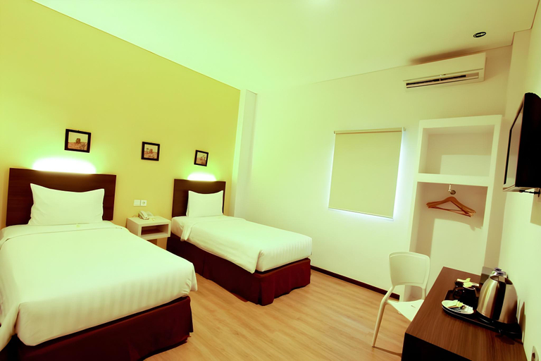 Bedroom 3, Sunwood Arianz Hotel managed by BENCOOLEN, Lombok