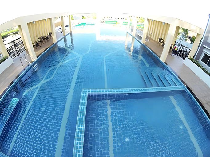Sport & Beauty 5, The Contrast Condo, Pluak Daeng