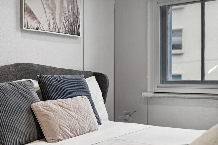Bedroom 2, Standard Triple Room - Luxe Spot - Next to Central - Shared Bathroom, Sydney