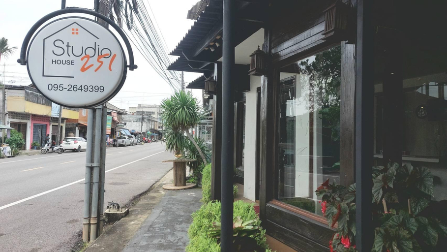 Exterior view, Studio251 HOUSE, Lang Suan