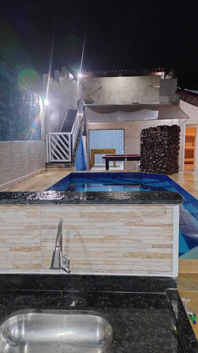 Others 5, Linda casa Edicula "fundos do terreno" com piscina, Itanhaém