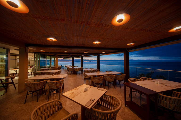 Food & Drinks 5, Duas Torres Hotel, Funchal