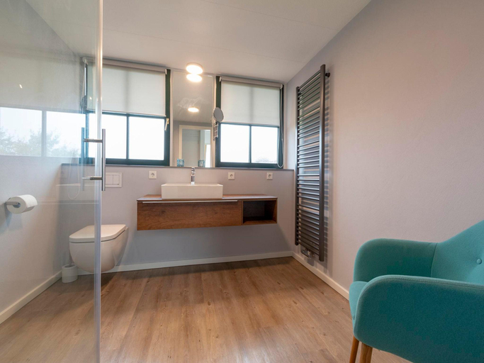 Bathroom 3, De Buitenplaats 62 in Callantsoog for 6-people, Zijpe