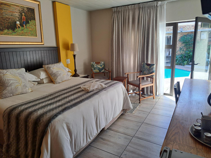 Bedroom 2, Dormio Manor Guest Lodge, Gert Sibande