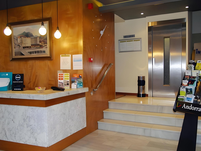 Others 5, Apartaments Turistics Conseller