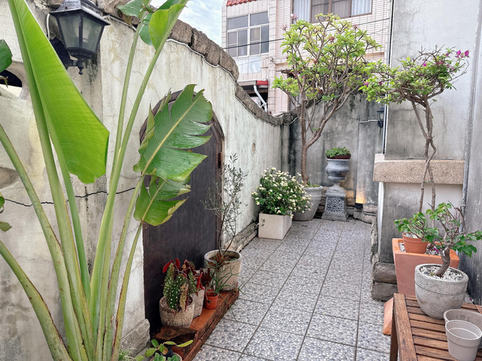 Others 4, Season B&B - Western House, Tainan