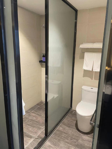 Bathroom 3, Hanting Premium Hotel Changzhou Hengshanqiao East Bus Terminal, Changzhou