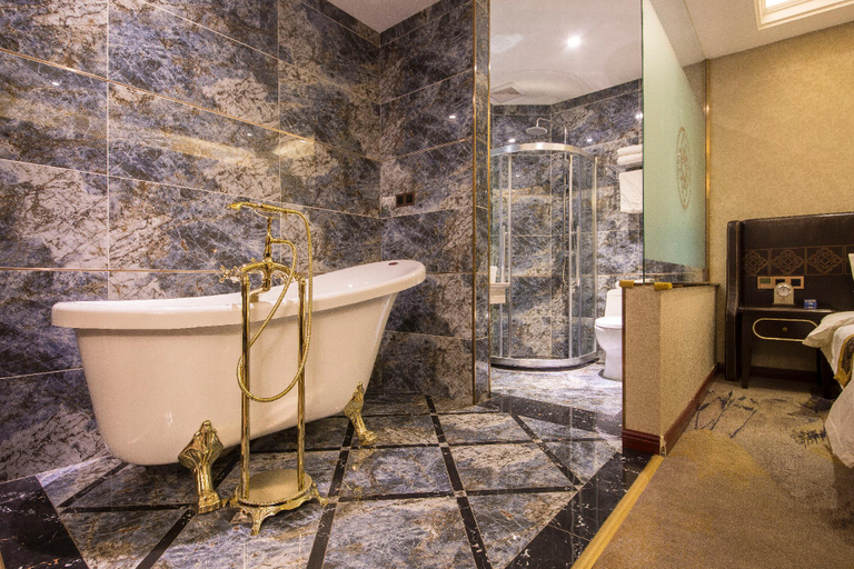 Bathroom, Dahengtong Boutique Hotel, Qiqihar
