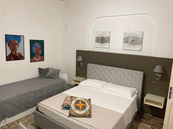 Others 4, Casa Vacanze Woodhouse, Trapani