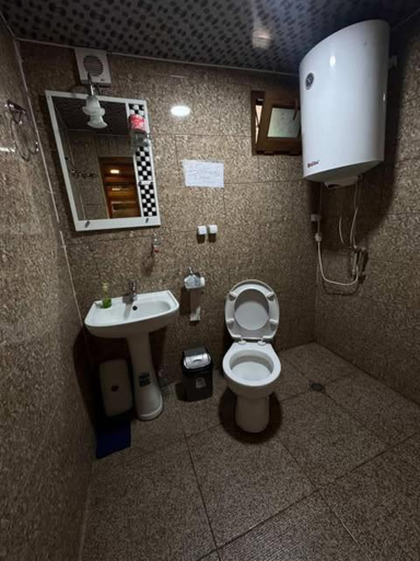 Bathroom 3, Guesthouse Luka, Mestia