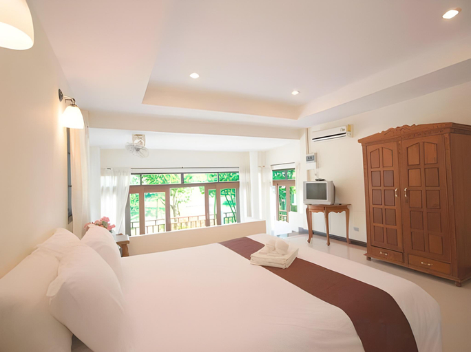 Bedroom 2, Tak Andaman Resort & Hotel (Tak), Muang Tak