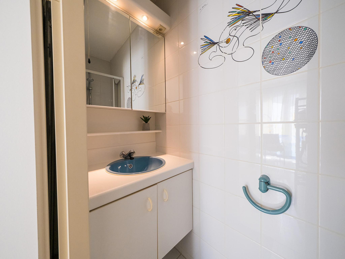 Bathroom 3, Apartment on the 4th floor with garage, West-Vlaanderen