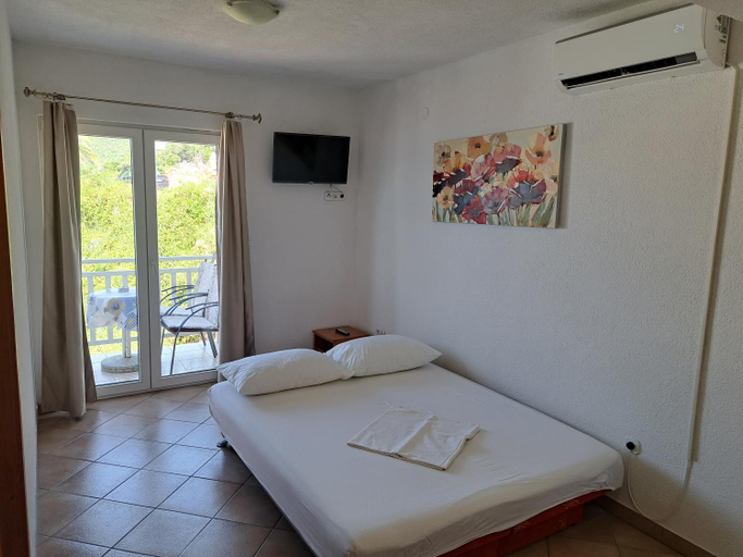 Bedroom 2, Apartments Menalo, Herzegovina-Neretva