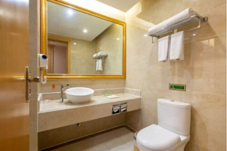 Bathroom, Vienna International Ningbo Airport Chengxi Xintiandi, Ningbo