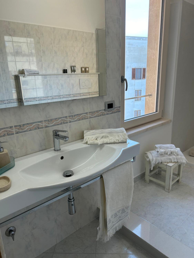 2, Candida's House, Sassari