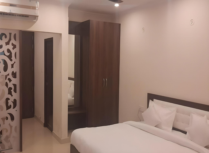 Bedroom 2, Rukmani Inn, Mathura