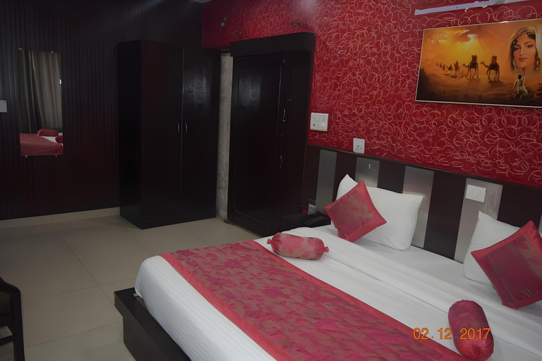 Bedroom 2, Hotel Trishul Haridwar, Hardwar