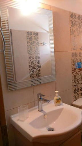 Bathroom 2, Βlue Horizon Lixouri, Ionian Islands